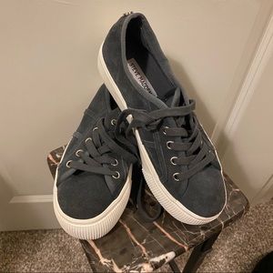 Steve Madden Sneakers